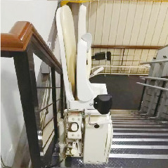 曲线座椅式别墅家用电梯-MNH-SP